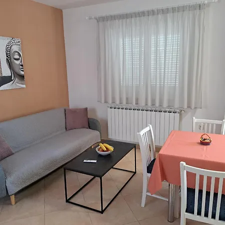 Petra Apartment