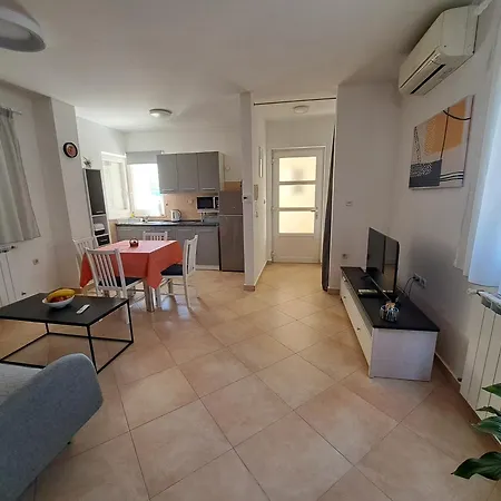 Petra Apartment